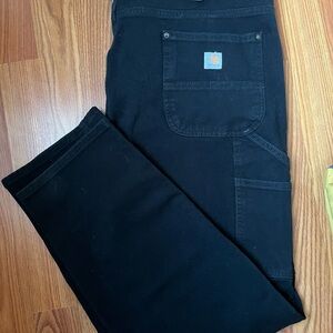 Carhartt Straight Fit black cargo pants. Hardly worn